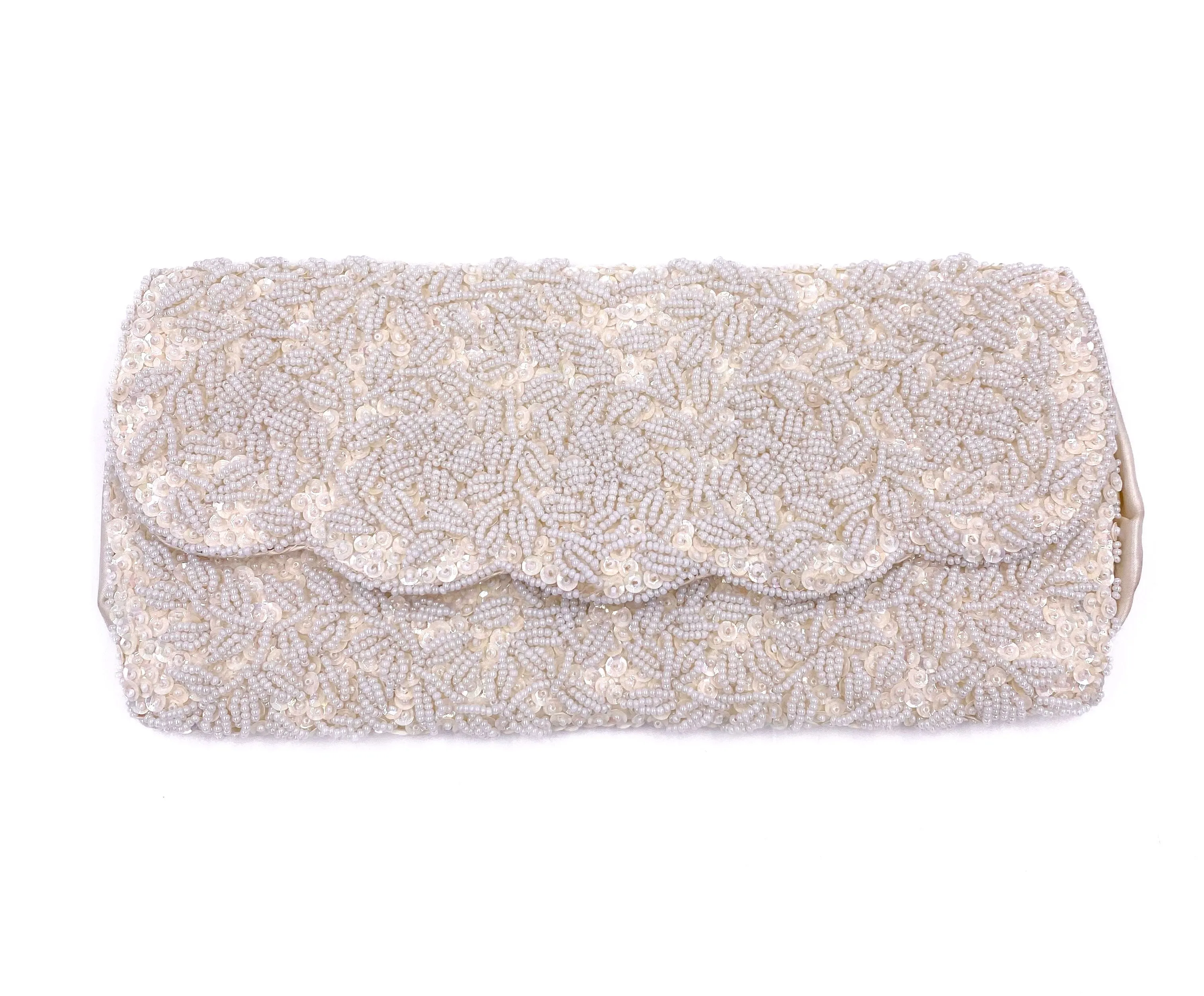 La Regale Vintage Handmade White Beaded & Sequin Clutch