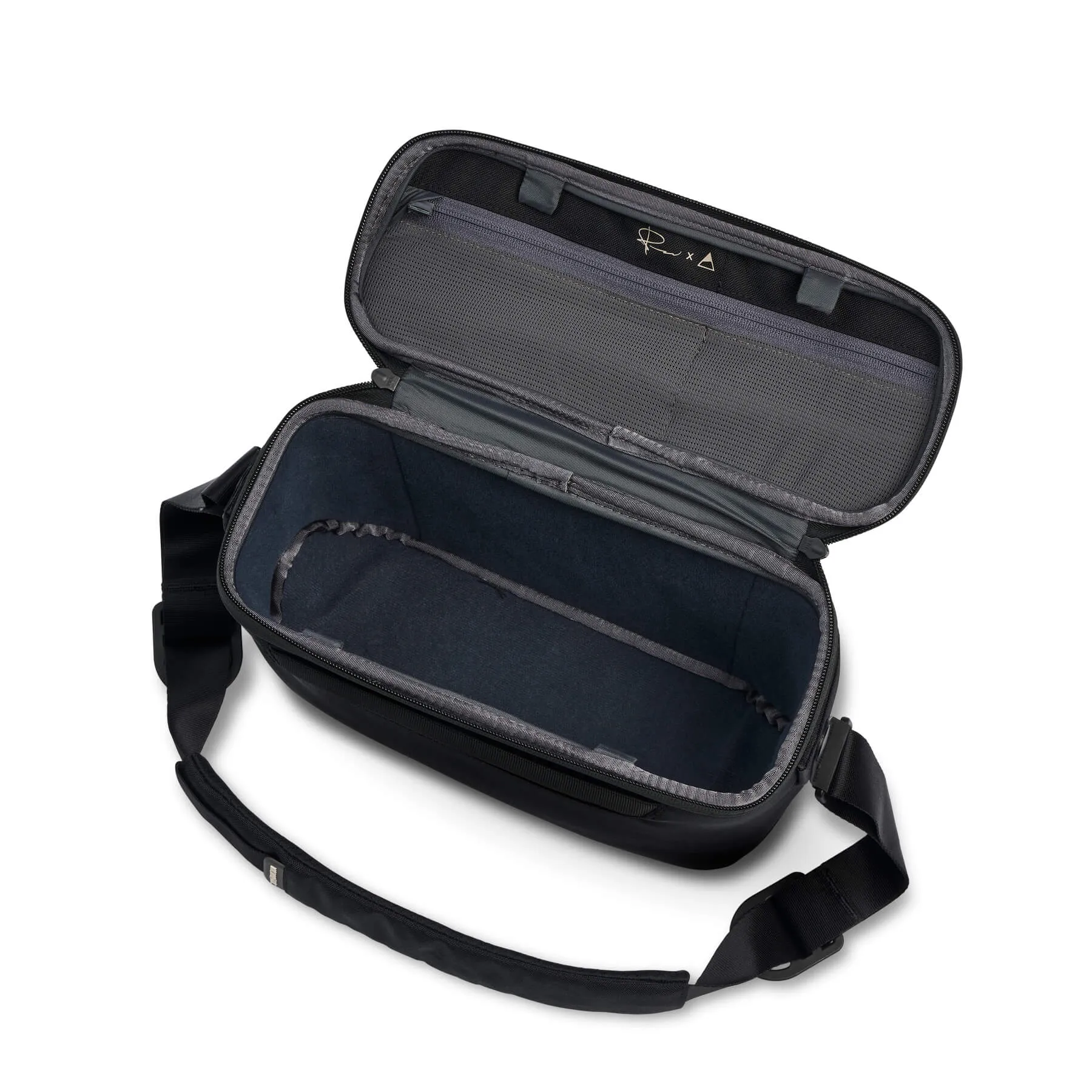 Luma Camera Sling 12L