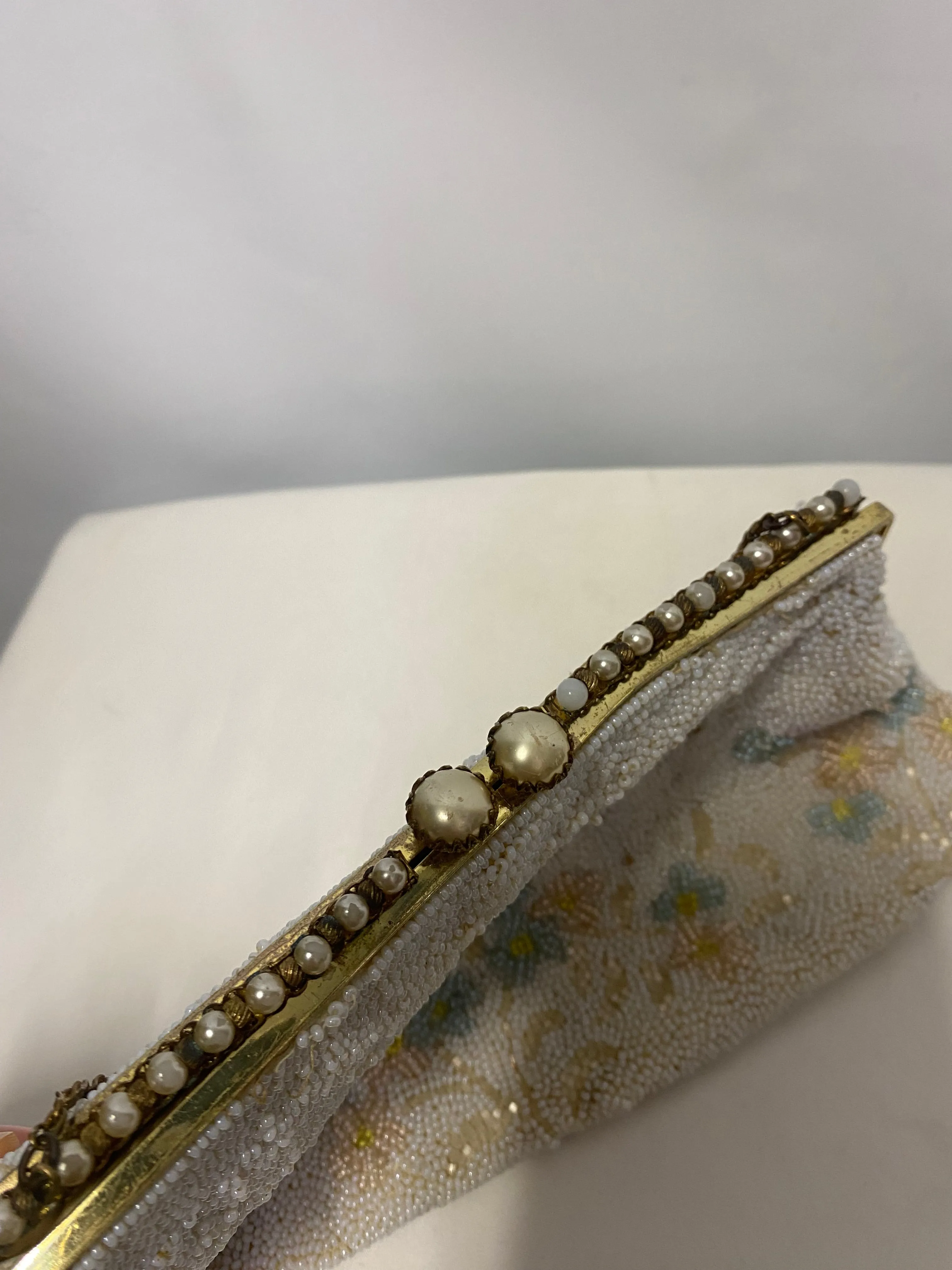 Vintage White Beaded Flower Mini Handbag